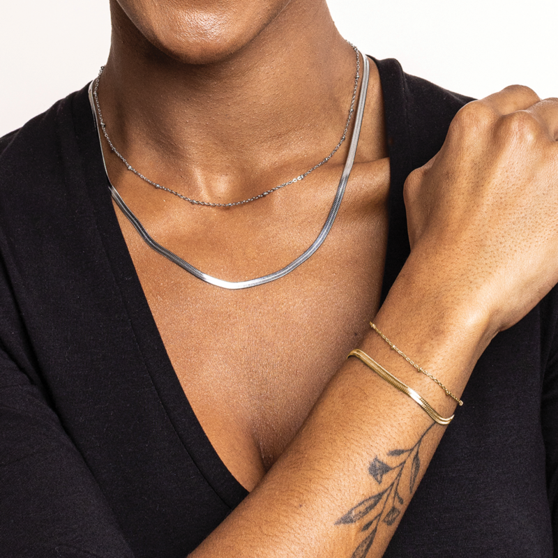 Bracciale Catena Con Sfere pvd Oro - immagine 2