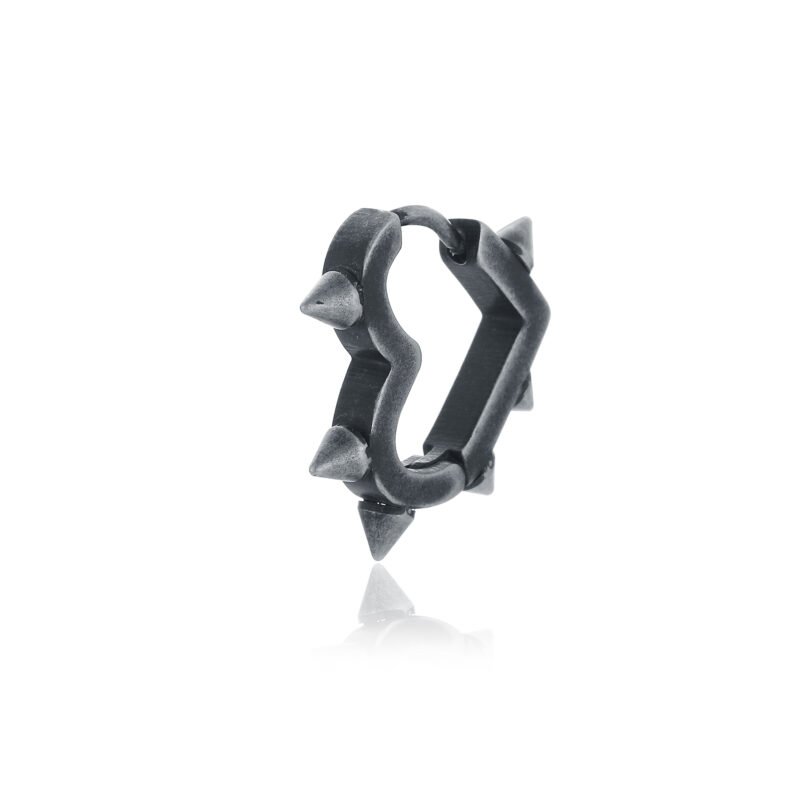 Orecchino singolo cuore con punte nero