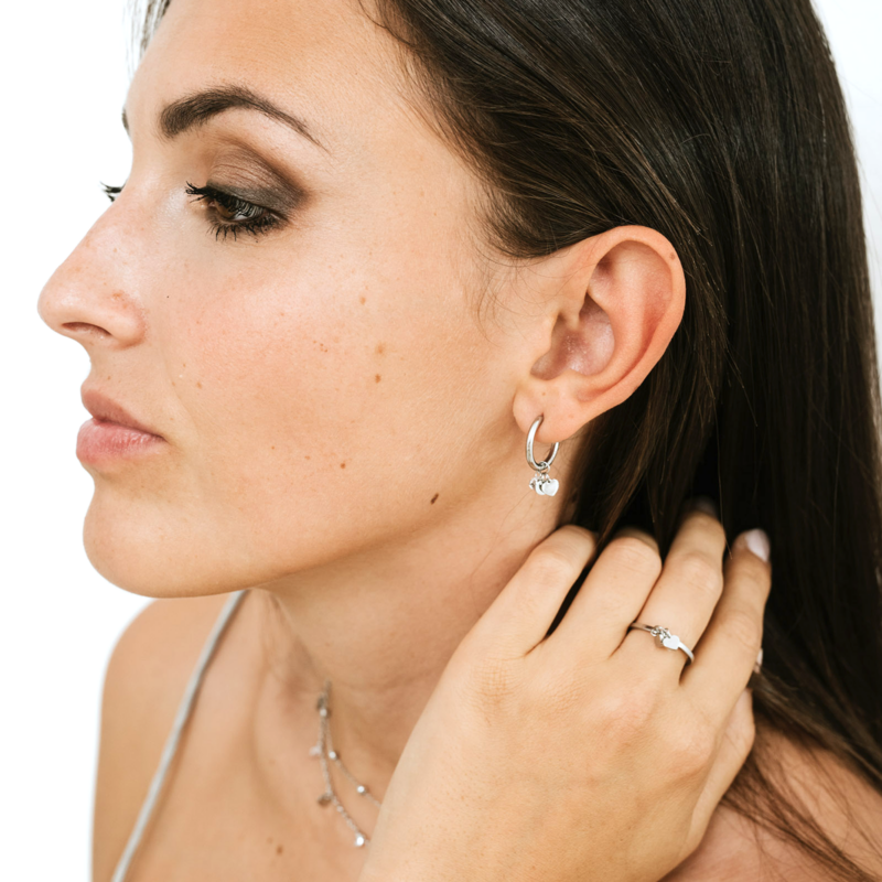 Orecchini Cuori Acciaio e Cristalli Bianchi - immagine 4