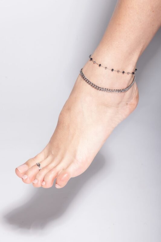 Cavigliera con Cristalli Neri ed Ematite - immagine 2