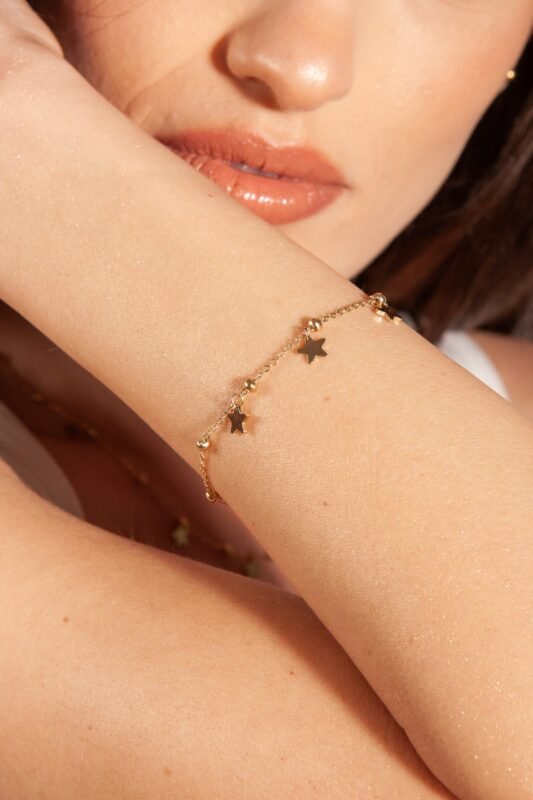 Bracciale con Stelline Pendenti Acciaio Color Oro - immagine 3